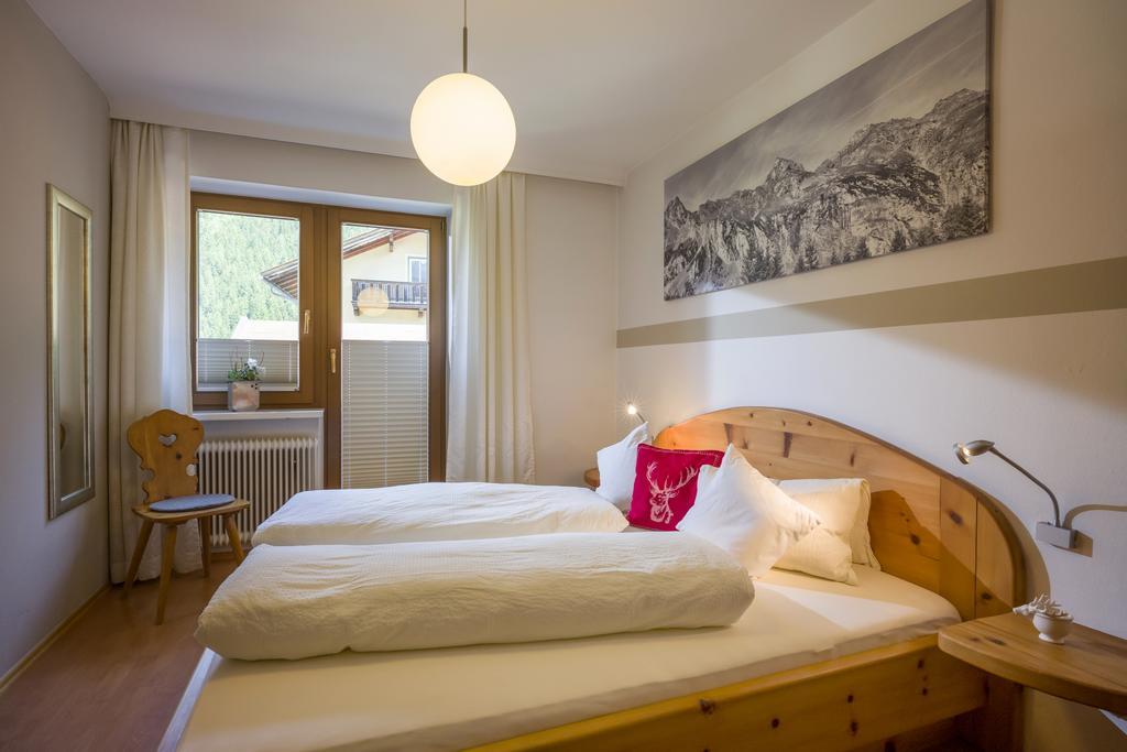 Appartements Rieser - Im Herzen Von Mayrhofen - Sonniger Balkon - 3 Schlafzimmer المظهر الخارجي الصورة